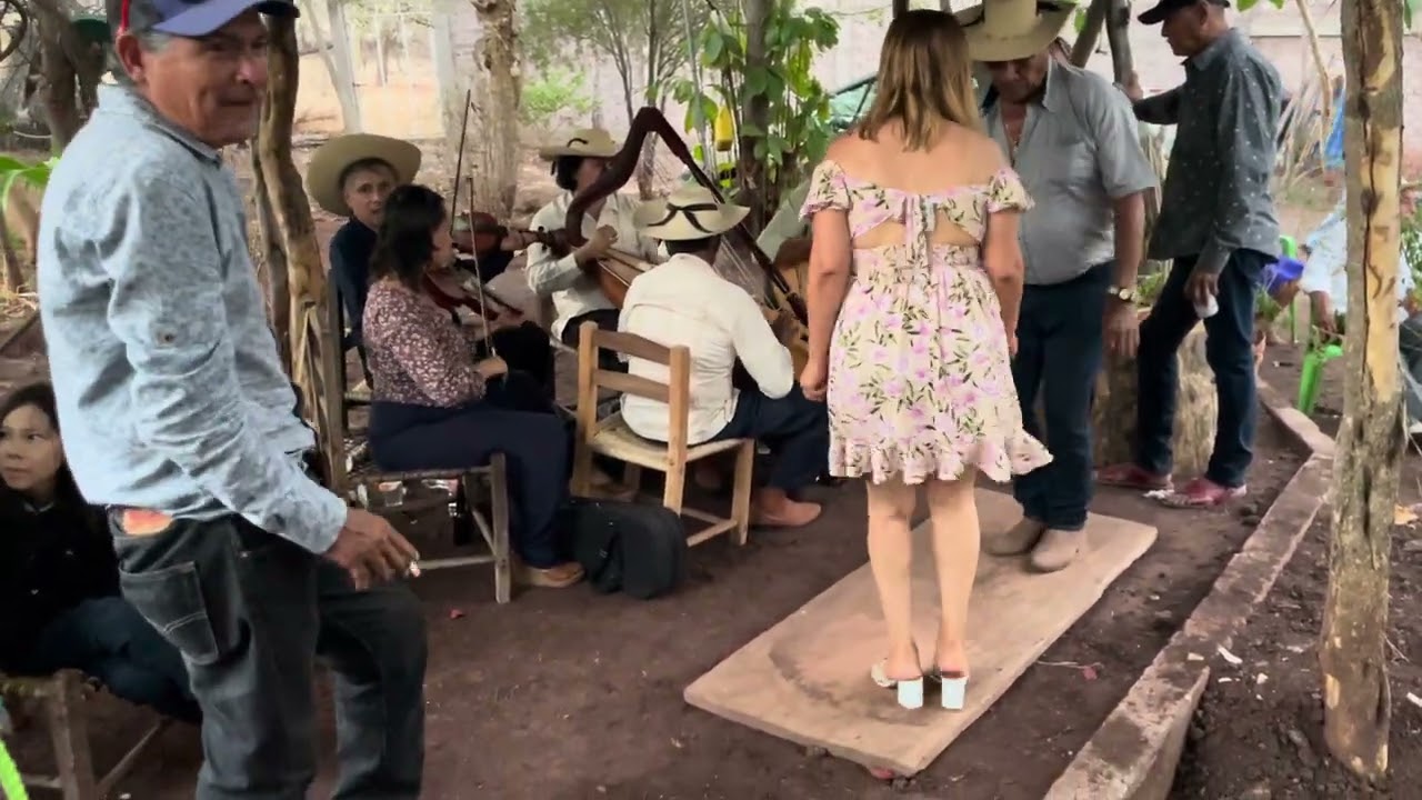 El ahuijullo - Conjunto El Lindero