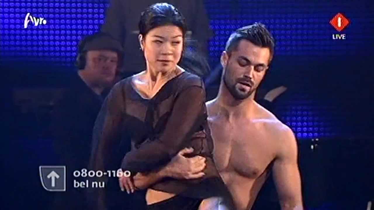 Jan Kooijman & Henna Lee - The Artist Inside (Sta Op Tegen Kanker 2012)