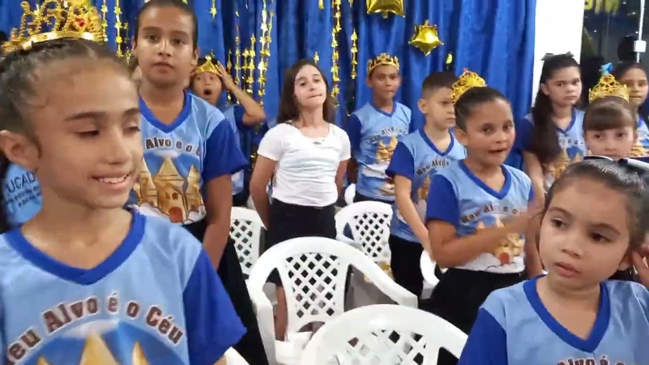 CORAL INFANTIL ADORANDO A DEUS: CASSIANE - IMAGINE.
