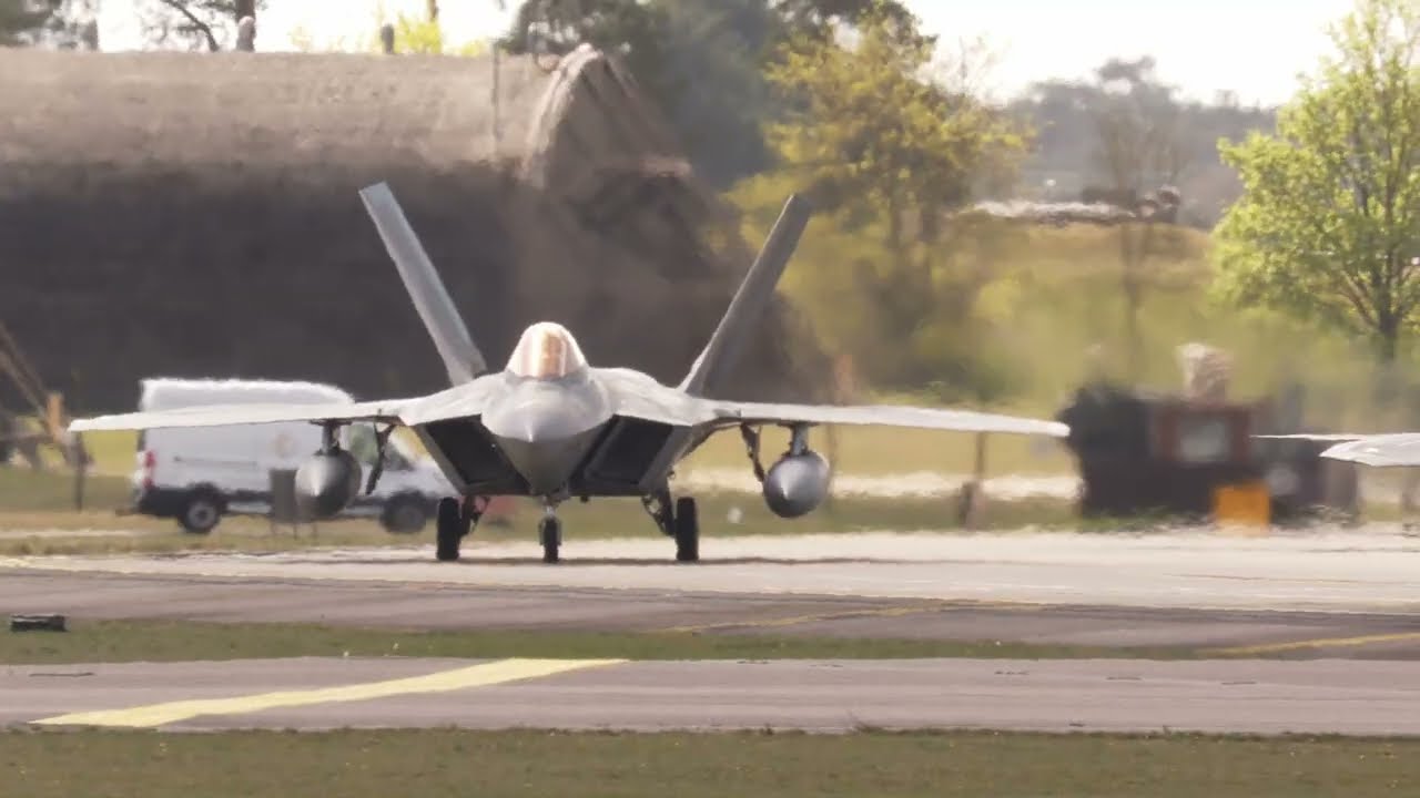 The Last 3 F-22's Depart Raf Lakenheath UK, Heading Home .