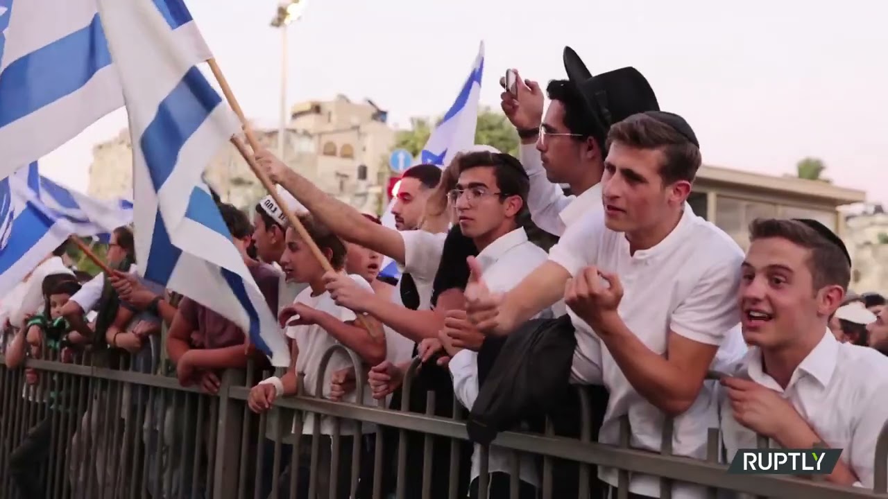 Jewish Nationalist groups hold 'Flag March' near Damascus Gate