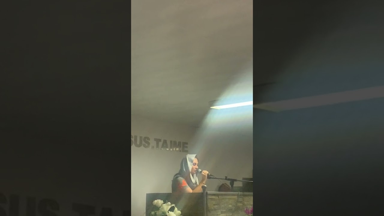 Cantique vie et lumière ￼ laisse Jésus retentir.           Yotan￼￼