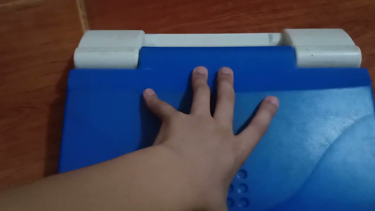 low battery vs cat cringy