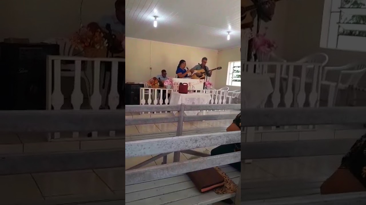 Mais um lindo louvor do ermao Justino e sua esposa erma Olívia 