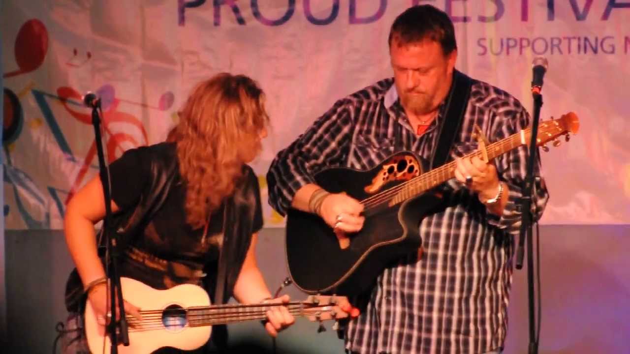 J.P. Cormier Picking (Kempt Shore 2013)