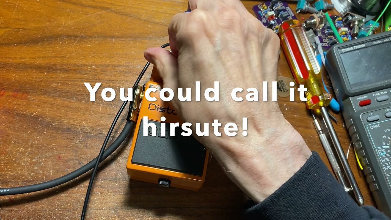 Burns Buzzaround in a Boss DS-1enclosure Demo