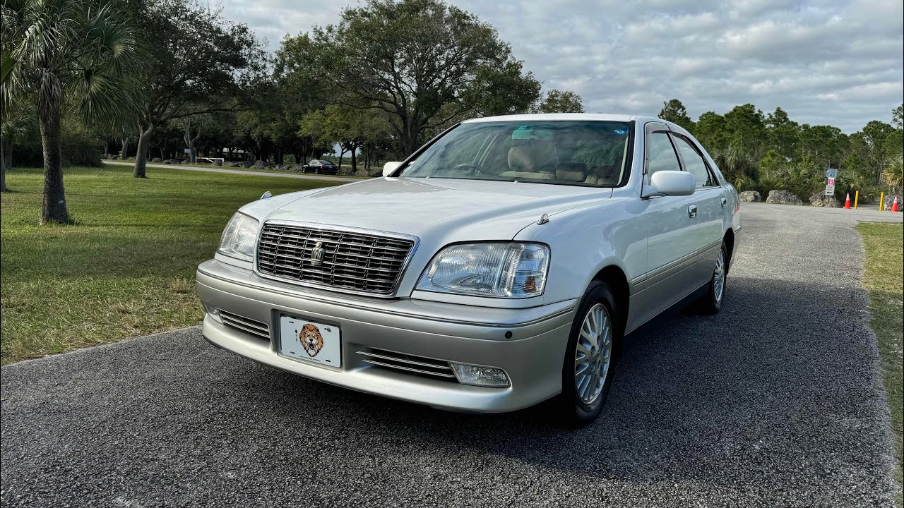 1999 Toyota Crown Royal Saloon