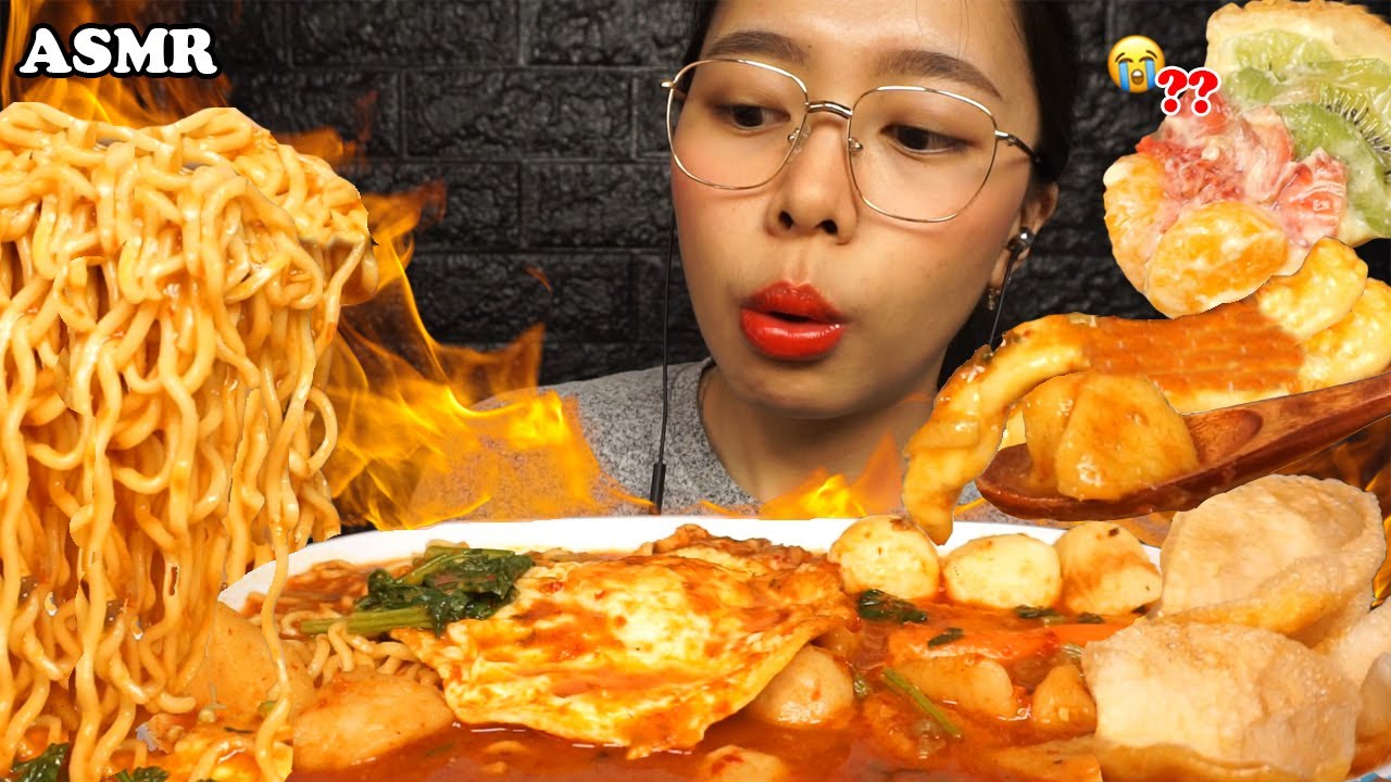 ASMR SEBLAK Mie Komplit Pedes Nikmat 🤤 (Spicy Noodle Soup w/ Assorted Dumplings) | Eating Sounds