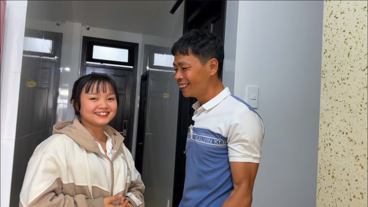 SÁNG SỚM LÊN PHÒNG RỦ BẠN GÁI ĐI ĂN MÓN NGON VÀ NGẮM CẢNH ĐẸP