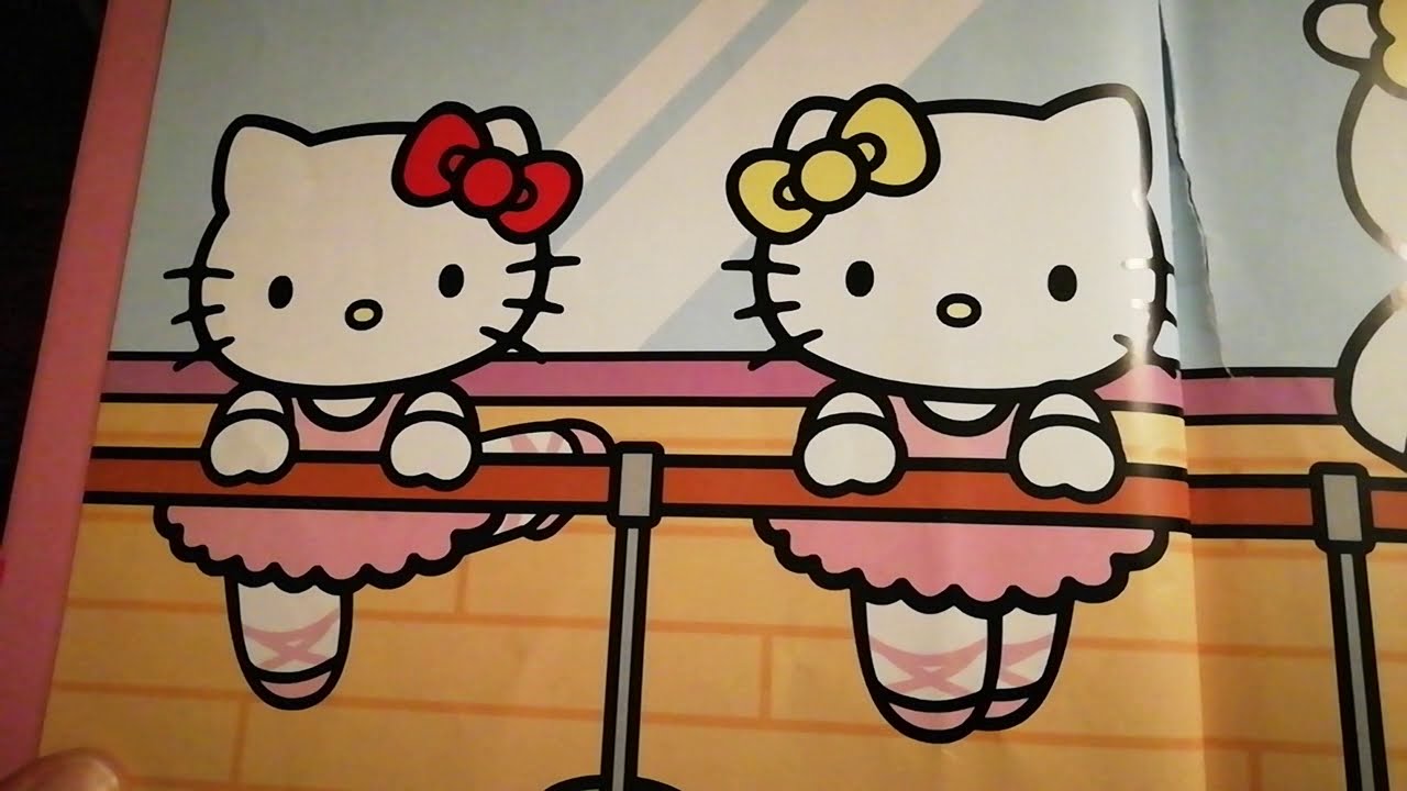 Hello Kitty fait de la danse