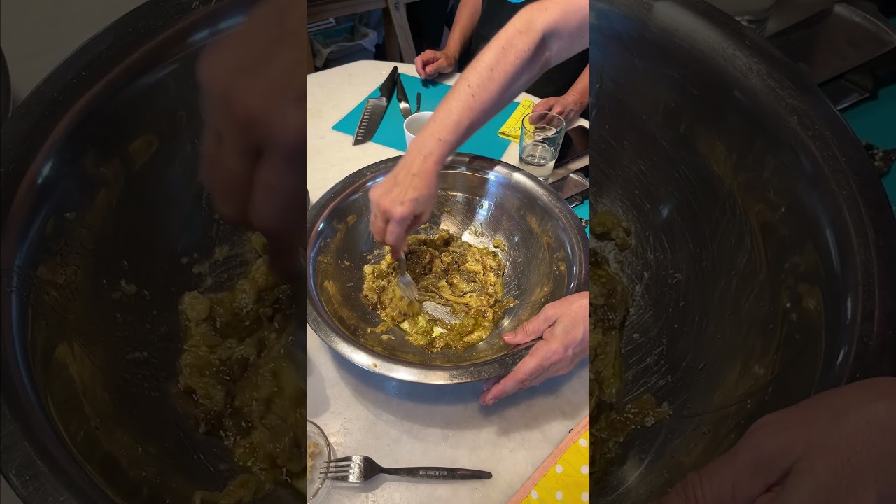 Эгейский салат из запеченных баклажанов #рецепт #греческийсалат #греческаякухня