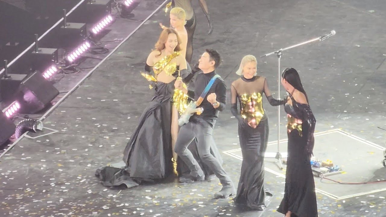 38. Talk - ก้อง สหรัถ & บี น้ำทิพย์ & มอส | 90's Forever Concert