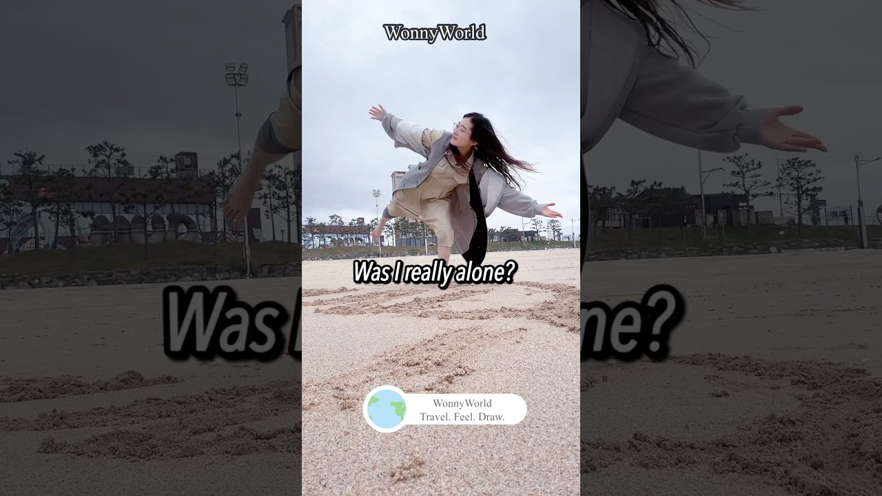 Was I really alone? | 감성 바다 산책 브이로그