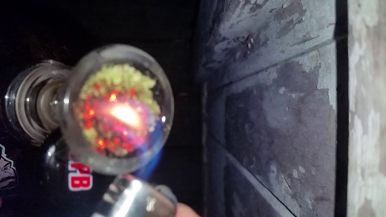 Half gram bong rip.