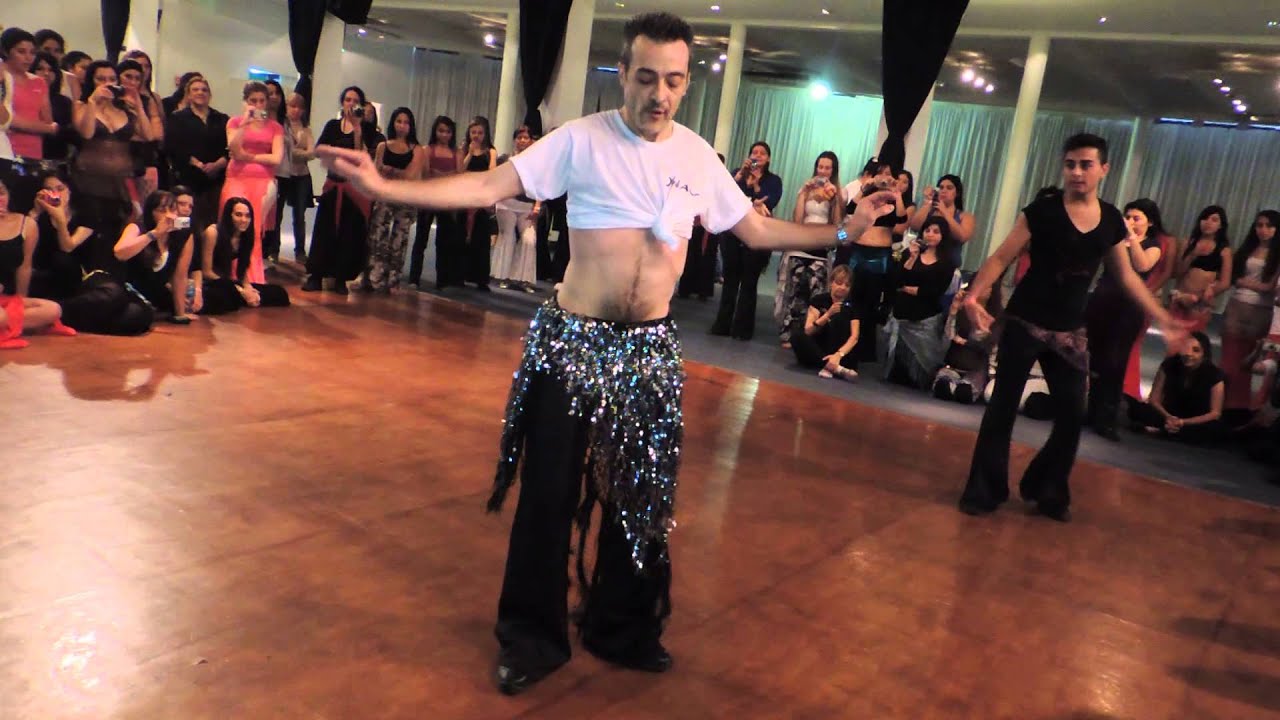 David baila con Yamil