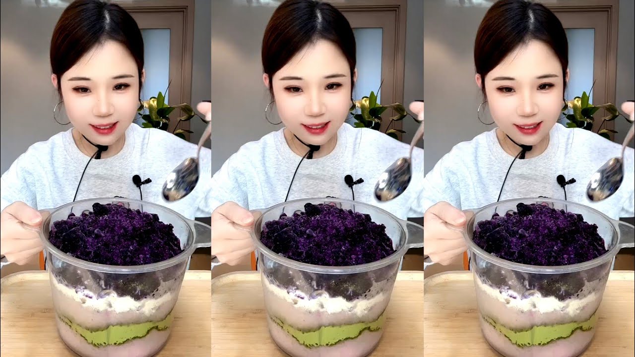 ASMR ICE EATING WITH MATCHA AND MILK POWDER 