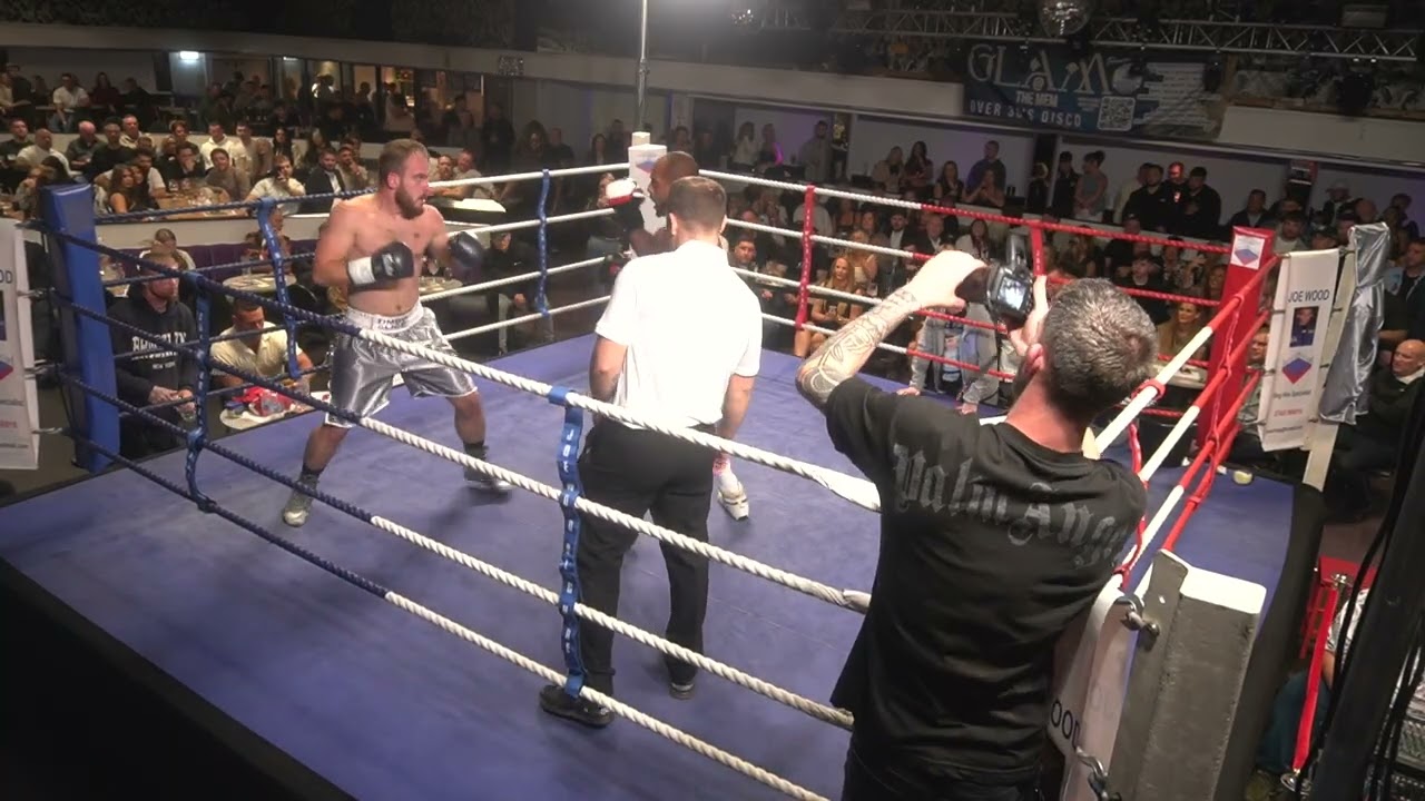 MAYHEM AT THE MEM - Timmy v Nathan