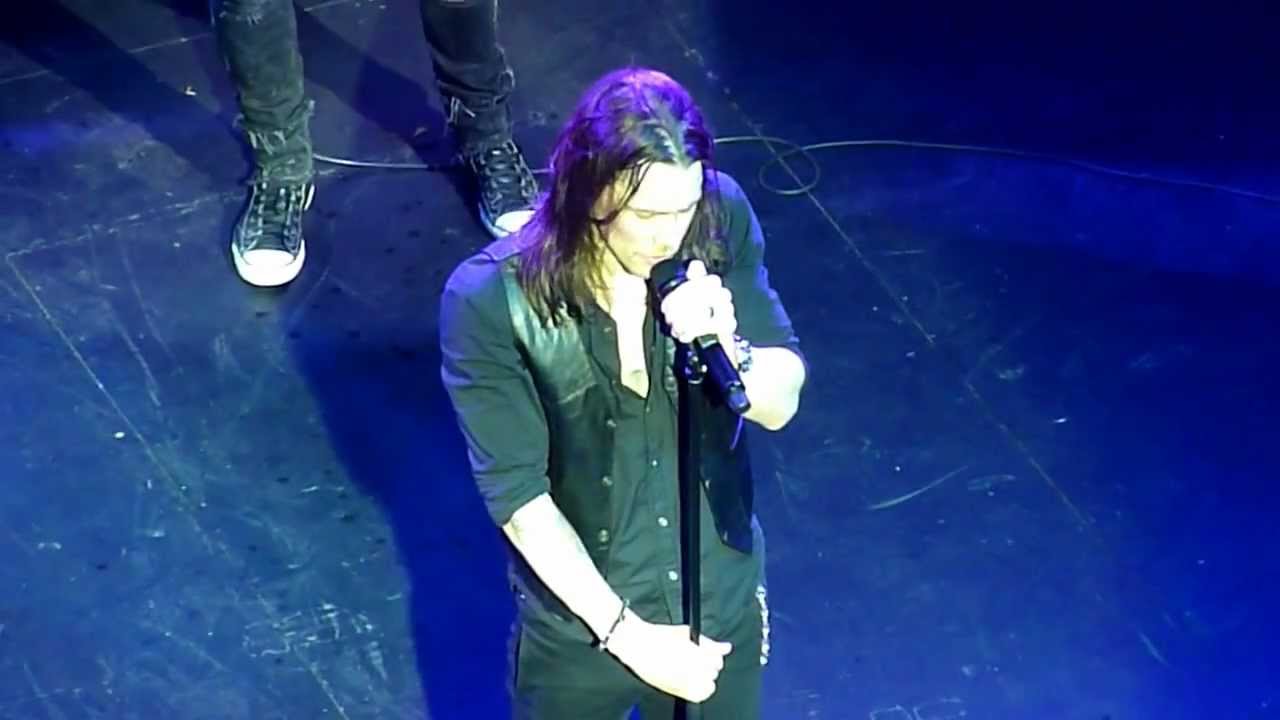Slash and Myles Kennedy - Gotten