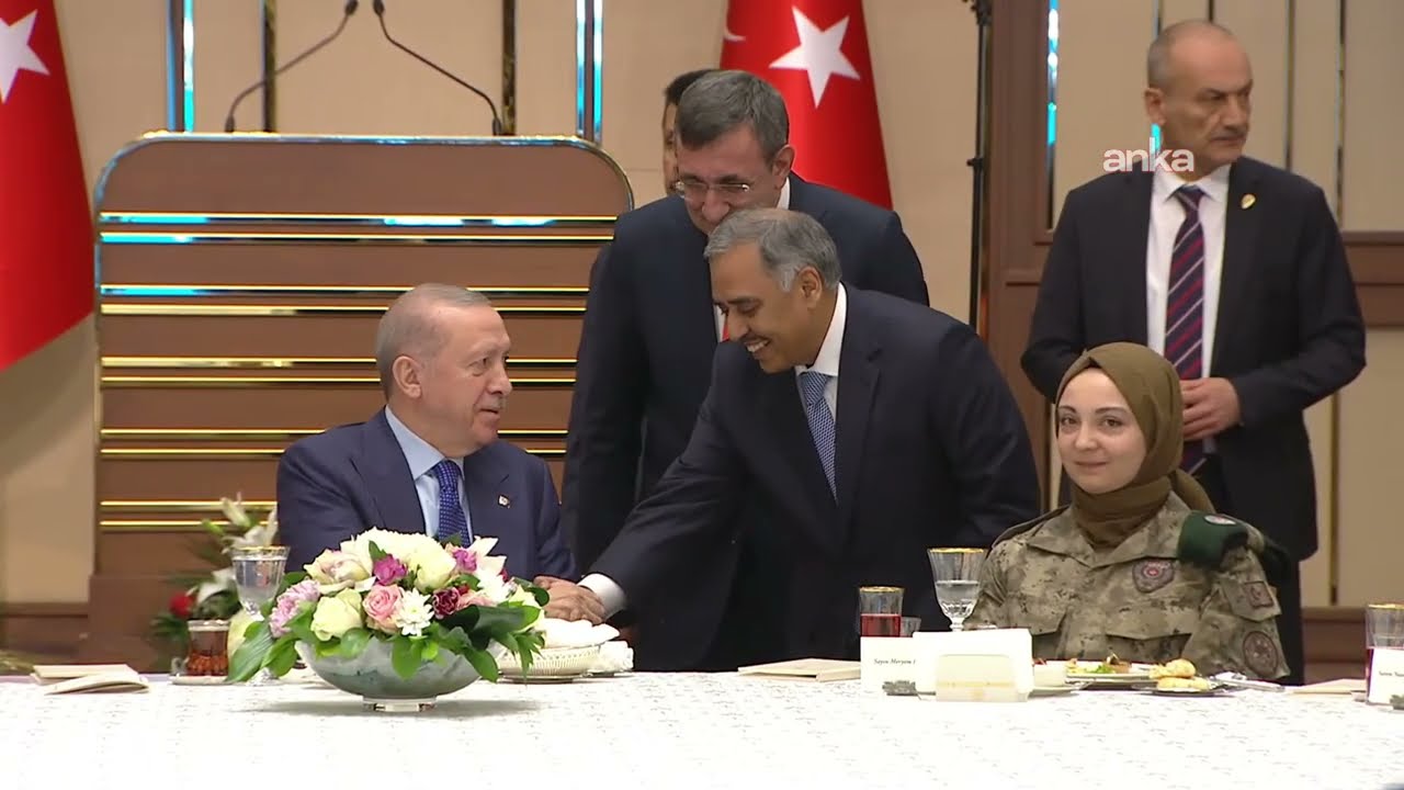 Erdoğan iftarda polis, jandarma, sahil güvenlik personeli ve güvenlik korucuları ile bir araya geldi