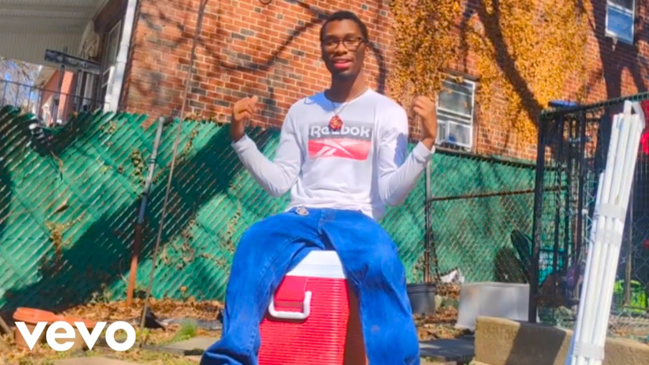 Mr Pxnk - I'm 18 And IDGAF (Official Music Video)