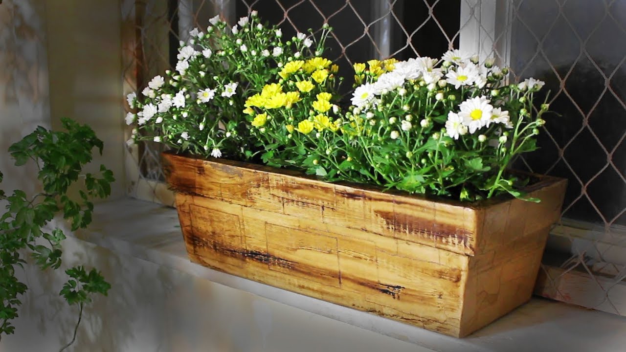 IGUAL MADEIRA!! Linda FLOREIRA DE PAPELÃO - DIY CARDBOARD FLOWER POT - CÓMO HACER UN FLORERO