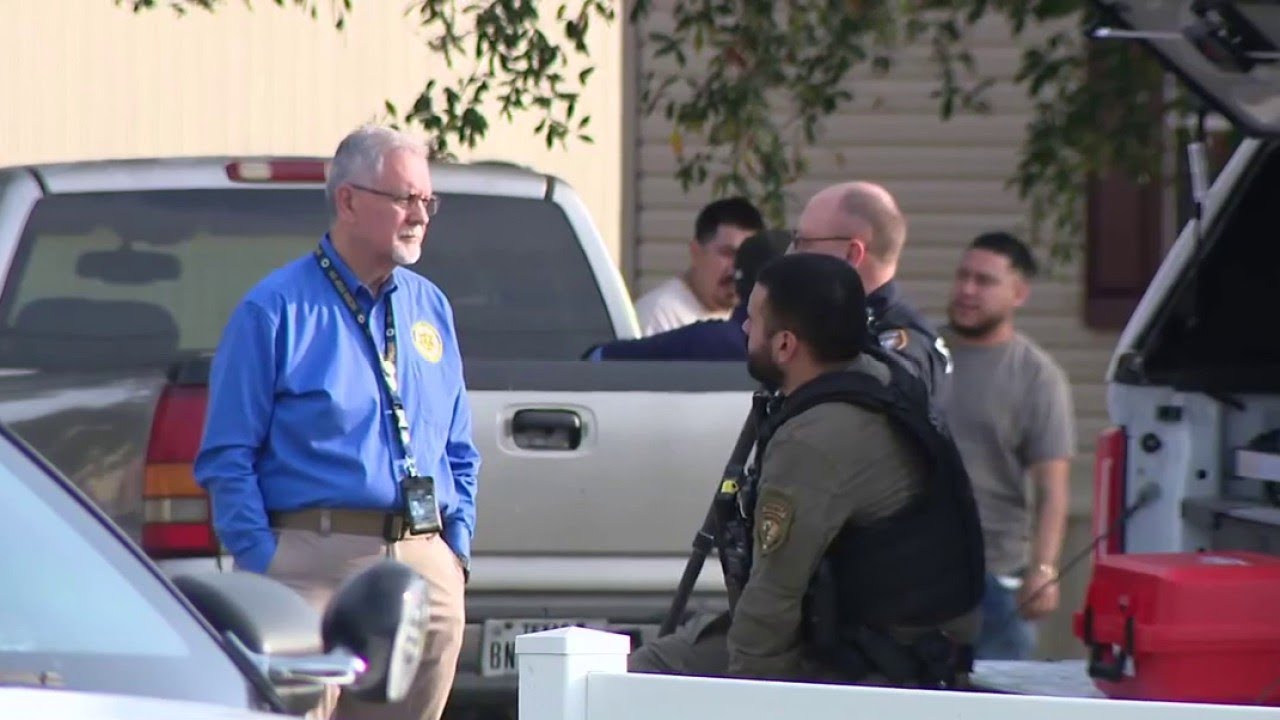 Houston morning news: Deputy-involved shooting, Trump tariff ruling, and more