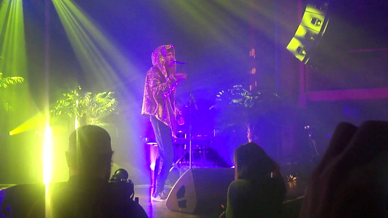 Oscar and the Wolf 