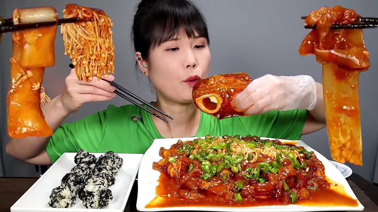 mukbang, spicy, kimchi, ASMR.