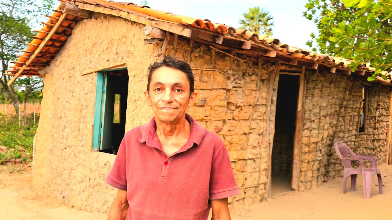 CONHEÇA A HISTÓRIA DO SEU ELIAS ELE MORA SO A MUITO TEMPO VEJA 