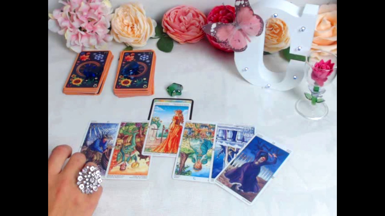 ✨Que está sintiendo por mi?💘👀 Dará algún paso hacia mi? 🤨TAROT INTERACTIVO DEL AMOR