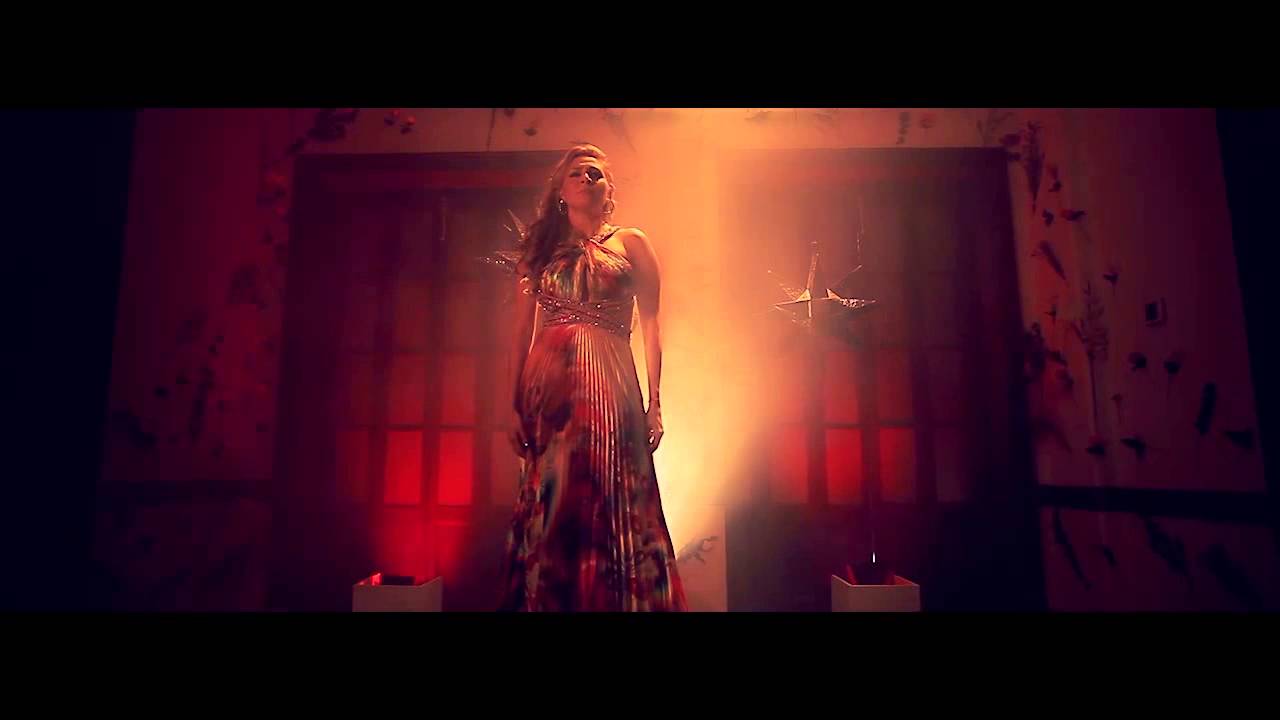 Cristina / La noche de mi mal (Video Oficial)
