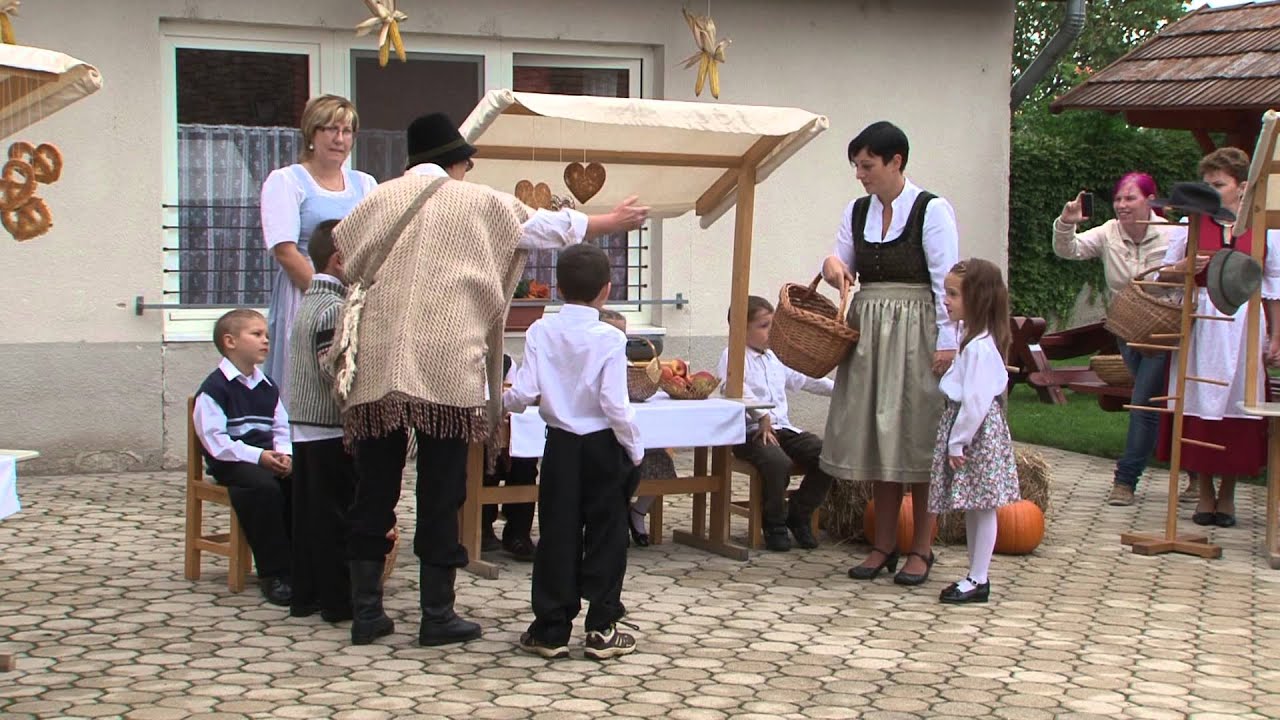 Mihály-napi vásár a szentpéteri óvodában