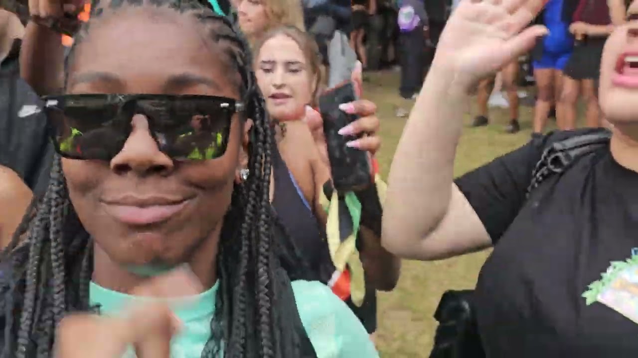 LEEDS CARIBBEAN CARNIVAL HILL TOP VIBES