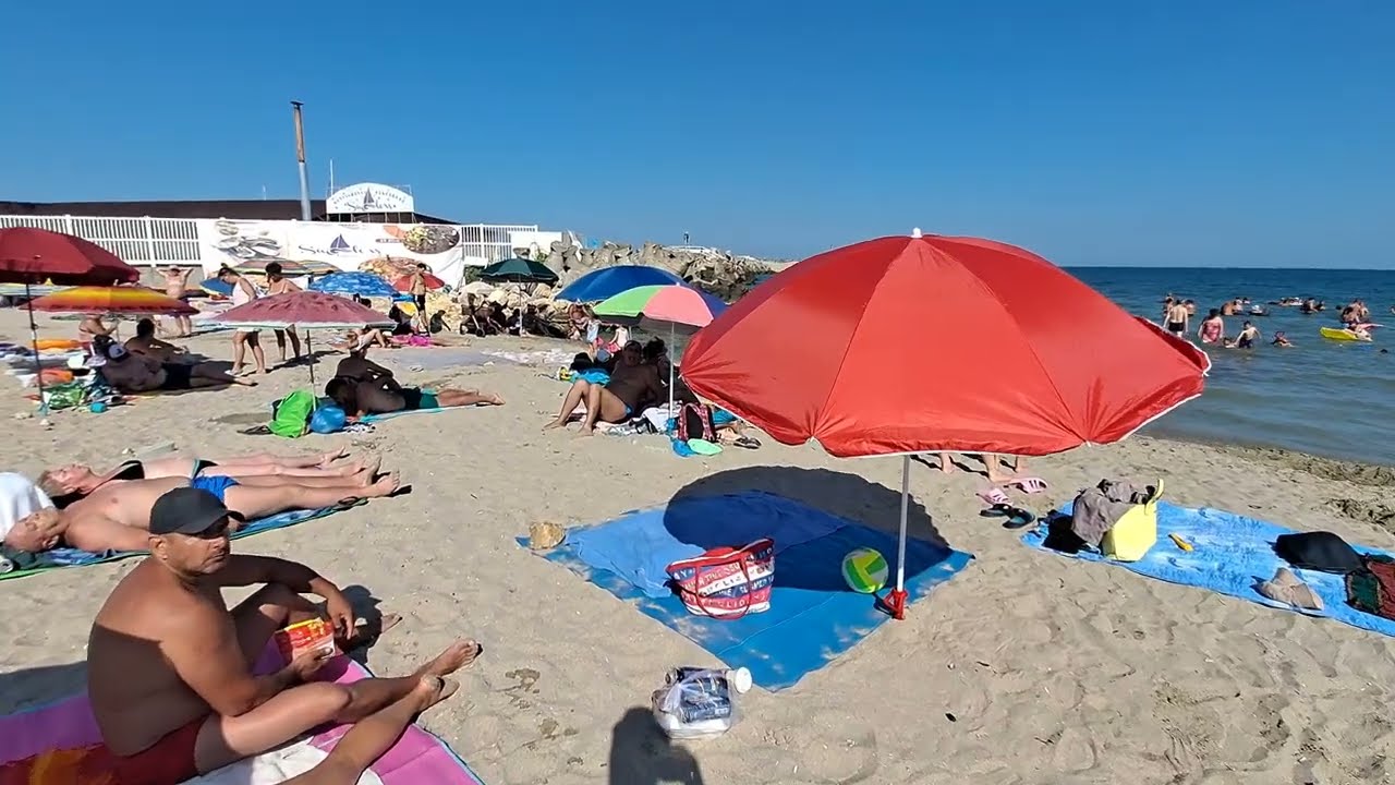 La Plajă La Mare La Eforie Nord. 2024