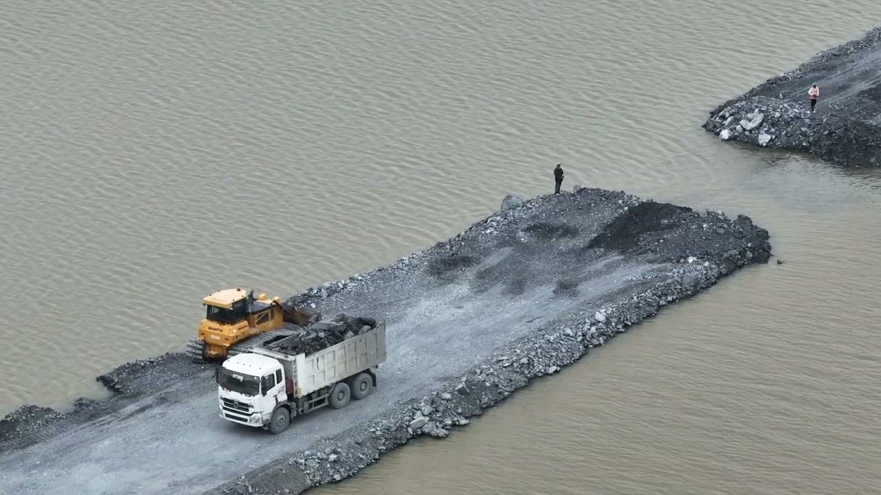 New Contact ROAD My Many Heavy Dump Truck 25T Big Stone And dozer SHANTUI Pushing Stone