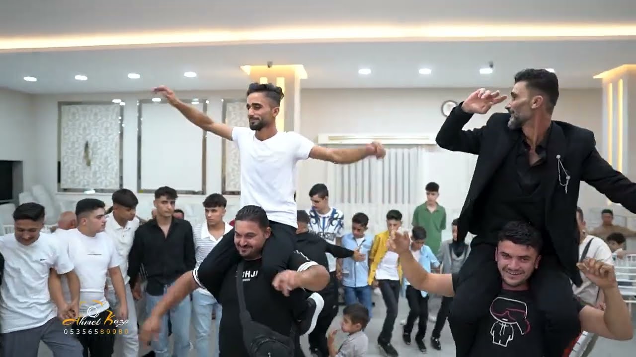 أفراح أهالي حواري زفاف العريس محمد ابن فيصل الفنان محمد احمد عارف PART(2)
