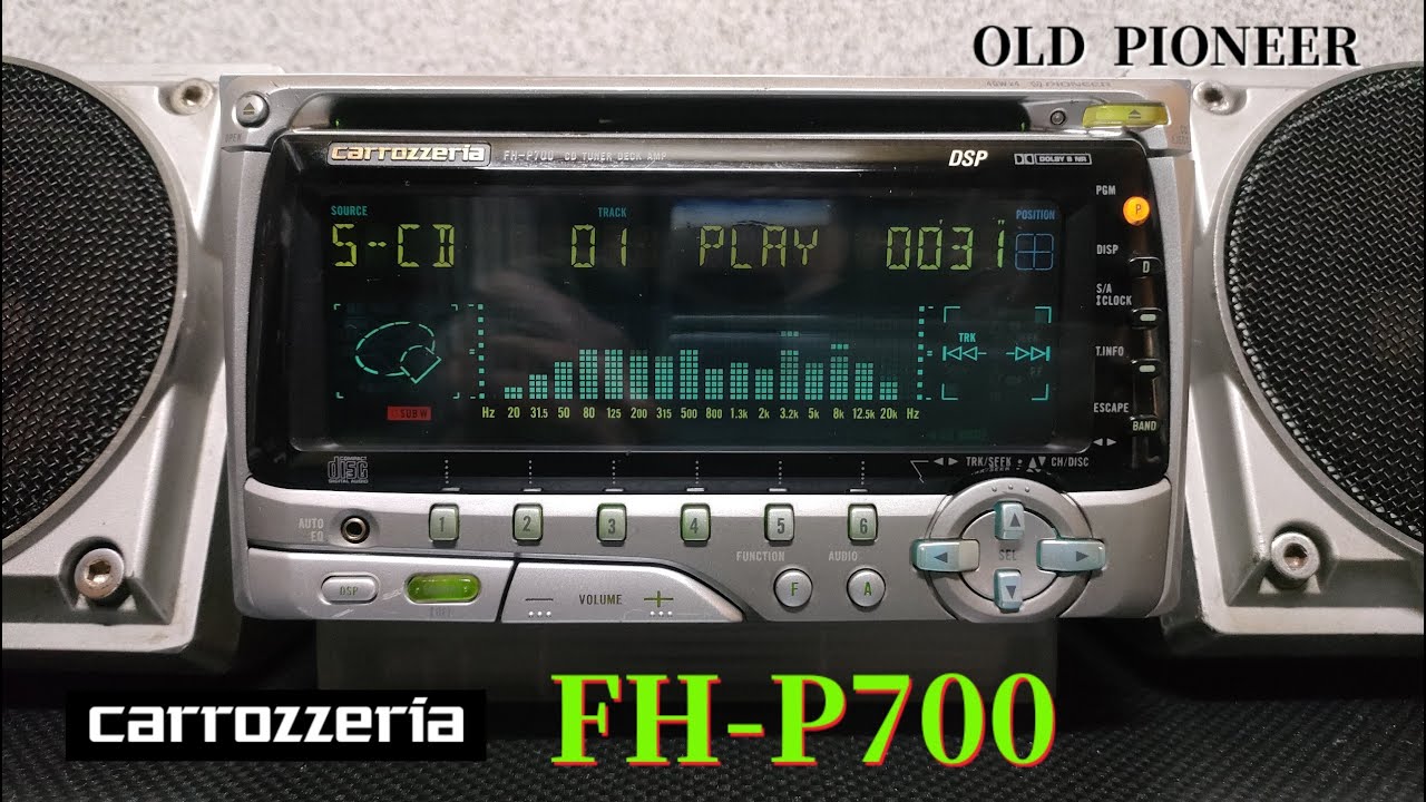FH-P700　カロッツェリアの古いCDとカセットのカーオーディオです