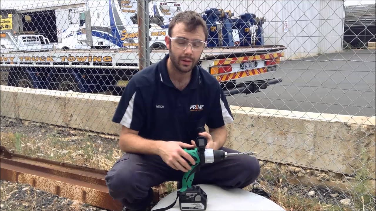 Ultimate Drill Review: Makita Vs Milwaukee Vs Hitachi (DHP481/XPH07) (M18FPD/2704-20) (DV18DBL)