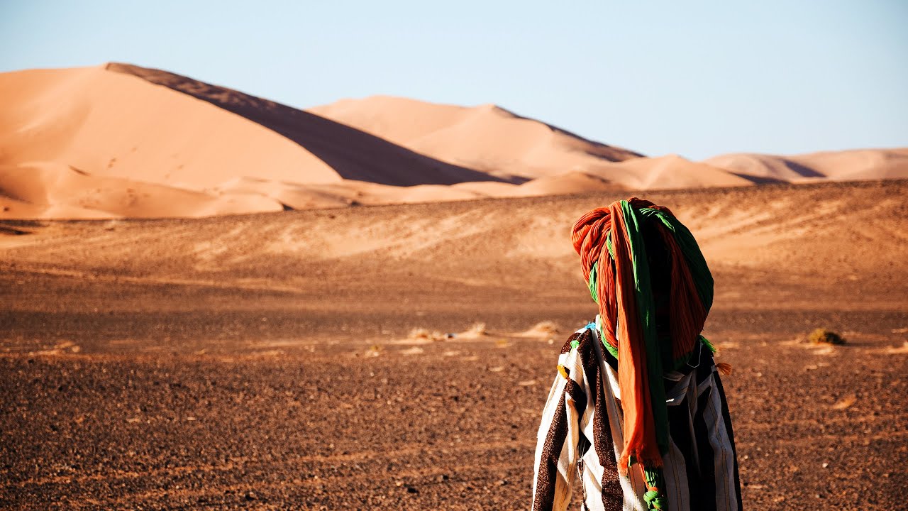 Desert Music - Beautiful Arabian Oud music - Dunes