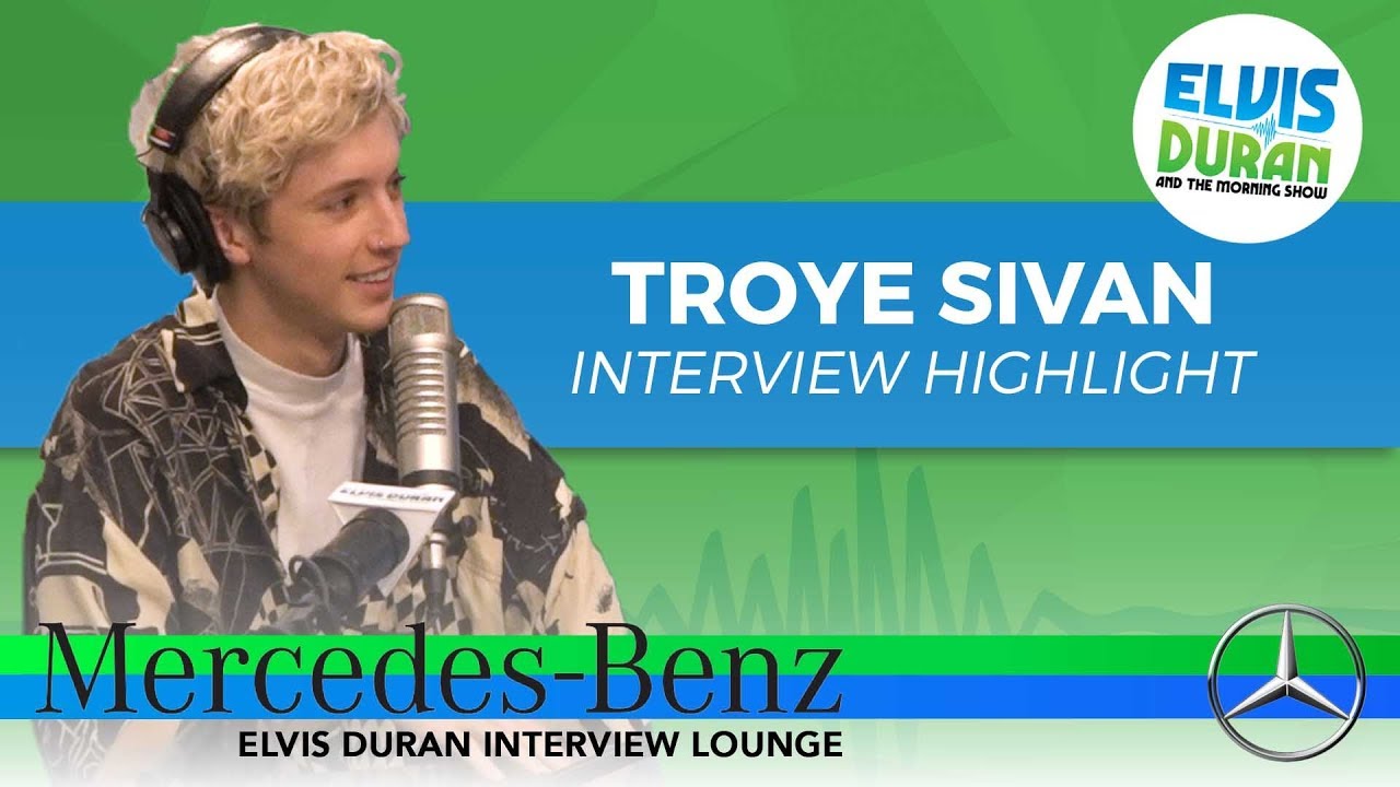 Why Troye Sivan Freaked Out Before His SNL Performance | Elvis Duran Interview Highlight