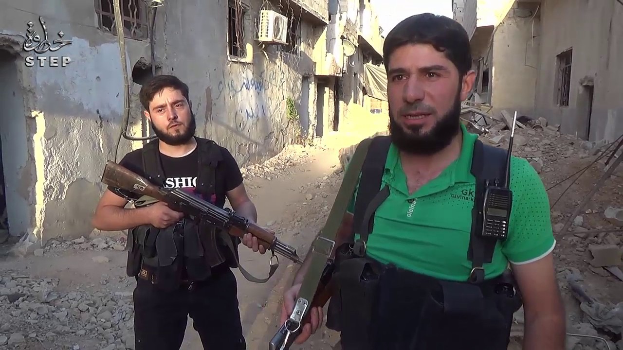 خطوة || جولة برفقة عناصر من فيلق الرحمن على جبهة عربين بريف دمشق