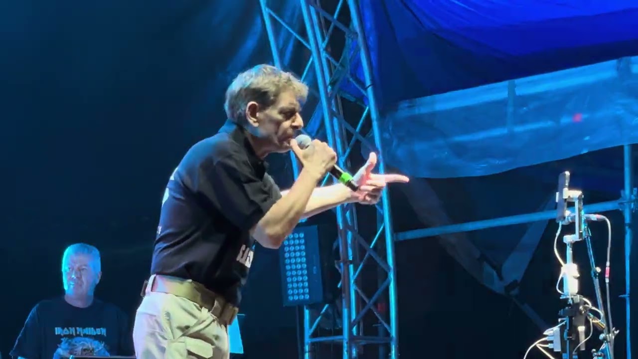Σ´ένα κατάστρωμα  - Μιχάλης Ρακιντζής @ Τεχνόπολη/ Σεπτ 24