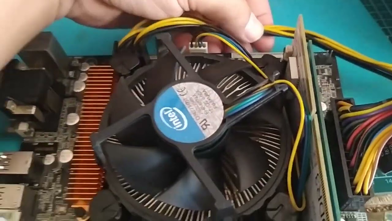ASROCK H110M-DVS tidak tampil di layar  / Blank ON