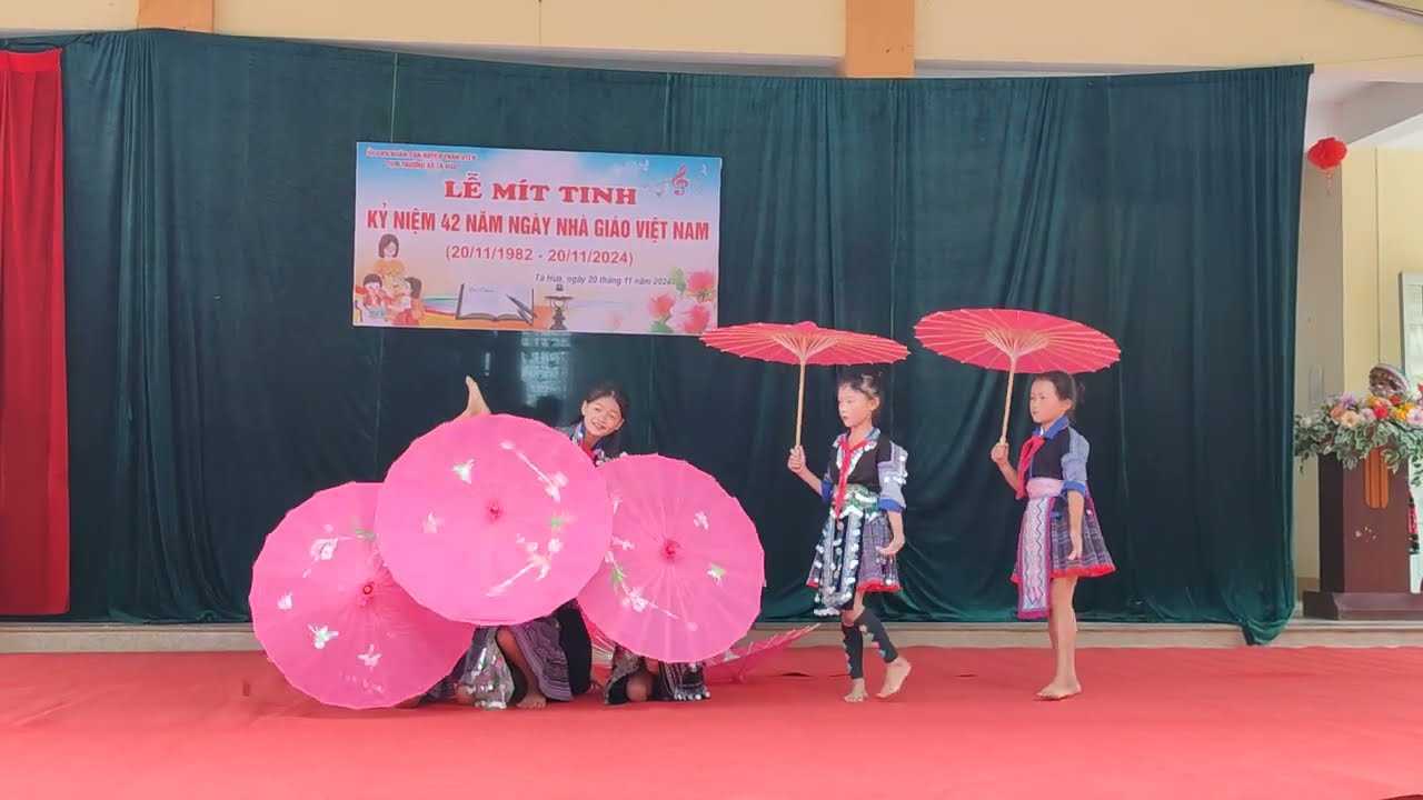 Múa chào mừng ngày nhà giáo việt Nam- đội múa trường tiểu học