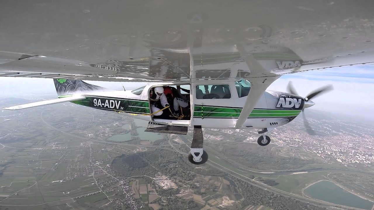 GoPro Lučko Parachute Jumping 220415 [HD]