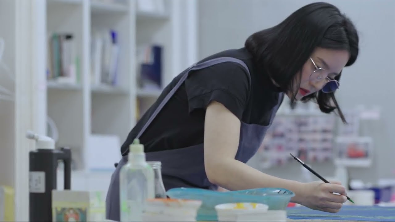 Korean Artist | Youngji Lee | Inside the studio