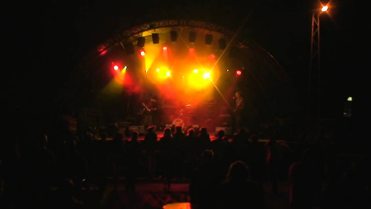 Zoon Politikon - Mix (Rajski Grad, Me gustas tu, Killing in the name) - Skladi&scaron;te Fest 2013.