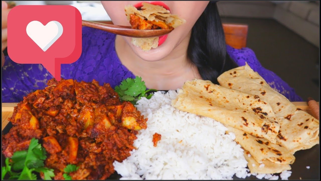ASMR ALOO KEEMA | PAKISTANI STYLE MINCED LAMB POTATO CURRY | CHAPATI | EATING SOUNDS | NO TALKING