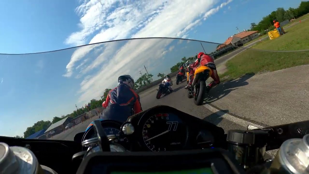 OT-OB_2022  KakucsR YT125 2T Race02 Bandesz#77 TZR125R 4DL