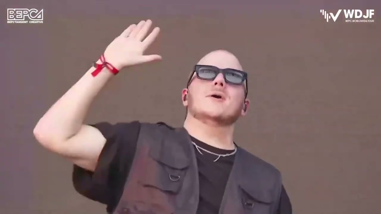 SICK INDIVIDUALS - ID (World DJ Festival)